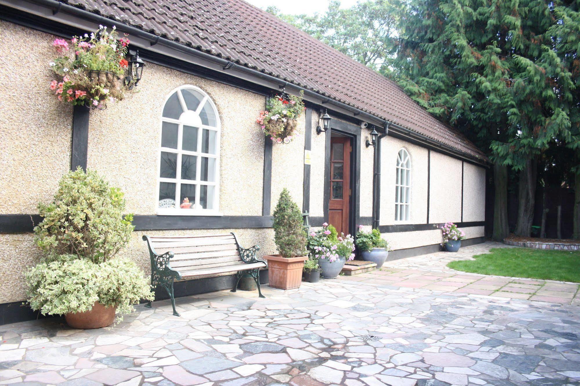 Kings Paget Hotel West Drayton  Esterno foto