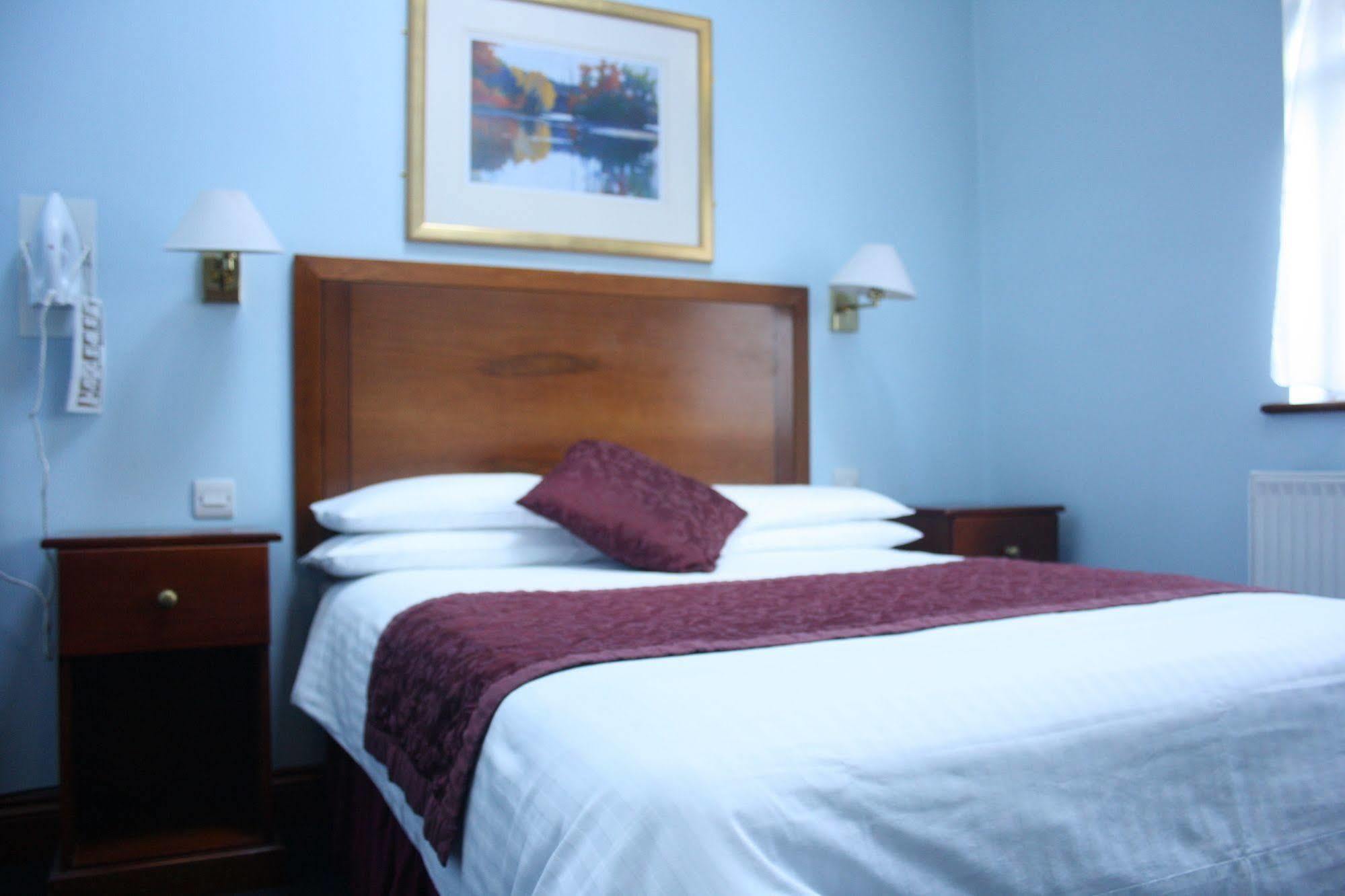 Kings Paget Hotel West Drayton  Esterno foto