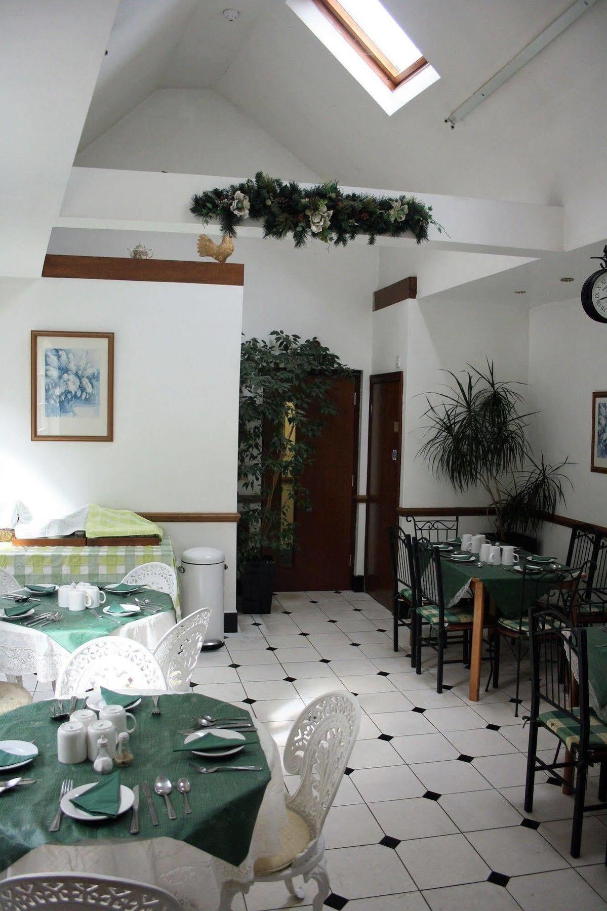 Kings Paget Hotel West Drayton  Esterno foto